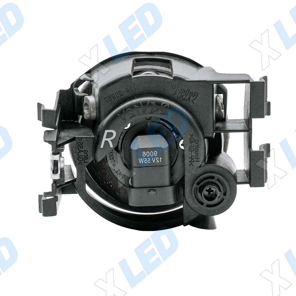 Фара противотуманная Subaru Legacy V 2009-2012 (правая)