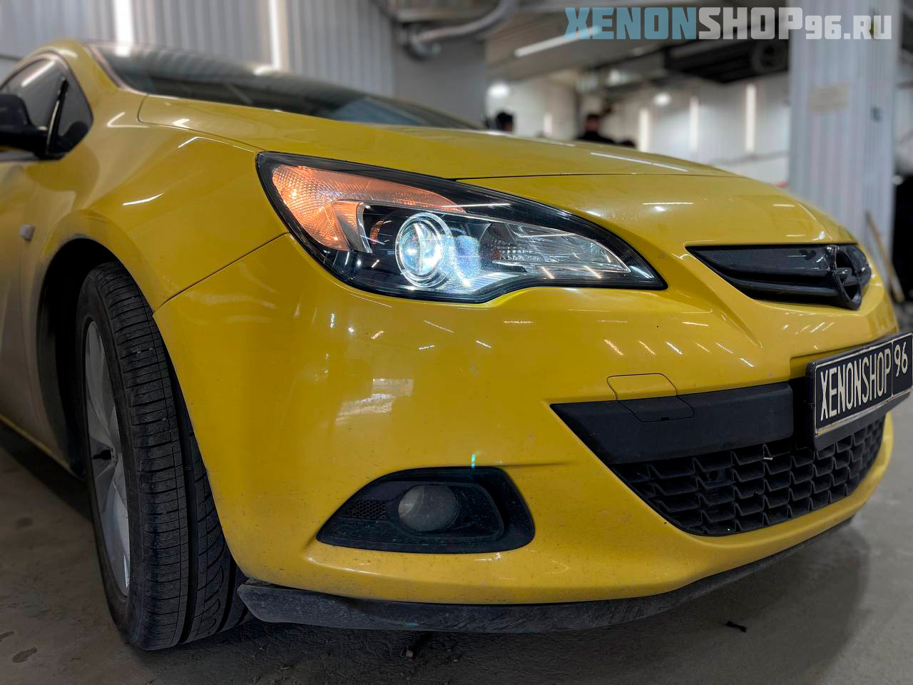 Opel Astra J.jpg
