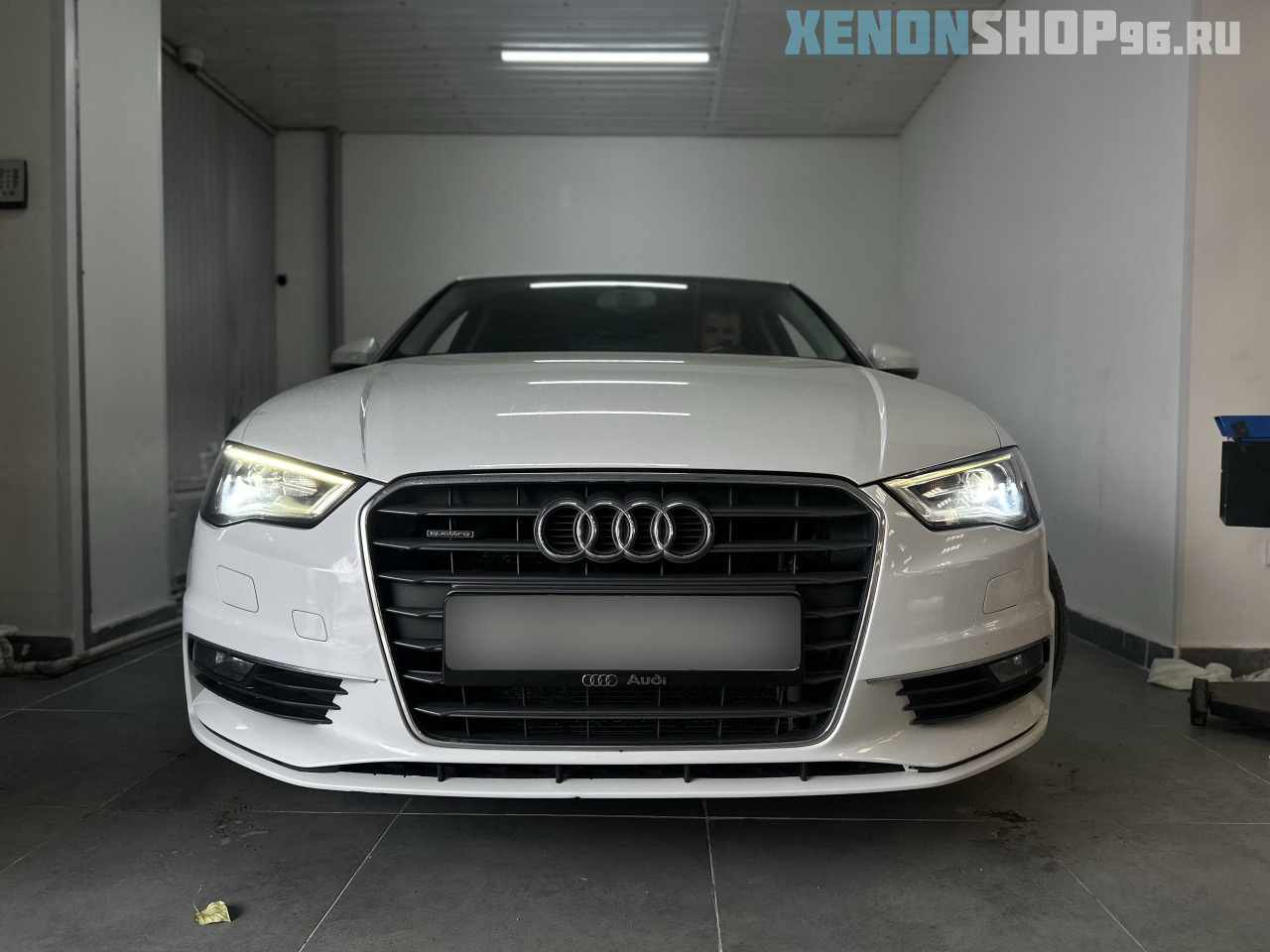 x9L01RP38qs.jpg
