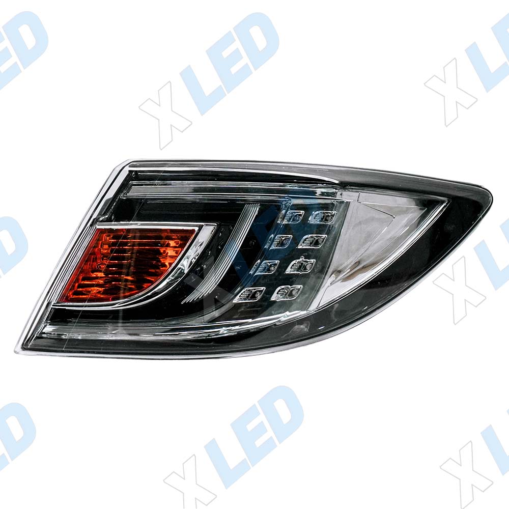 Фонарь задний Mazda 6 GH в крыло LED (2007-2013) белый отражатель (правый)