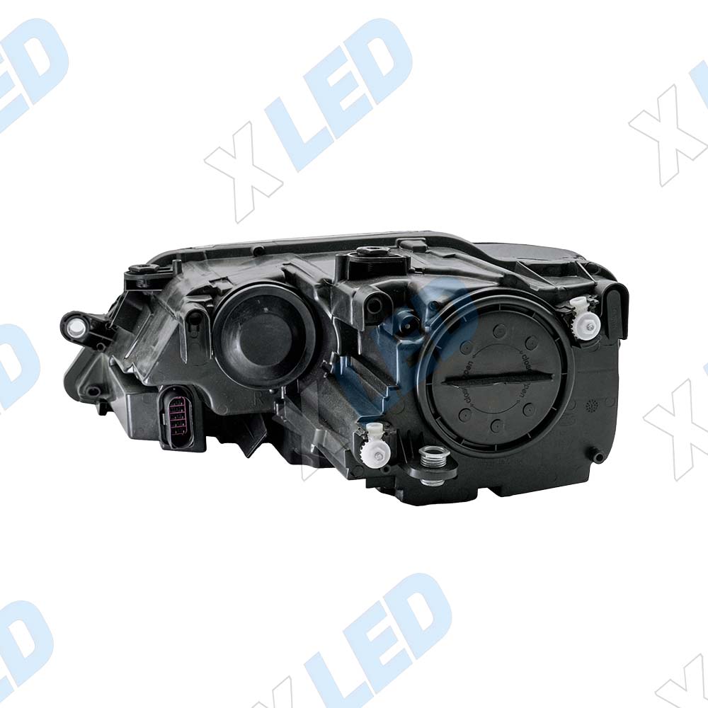 Фара Volkswagen Passat B7 2011-2016 (правая)