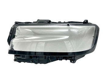 Стекло фары Toyota Land Cruiser 300  2021-н.в. (левое)